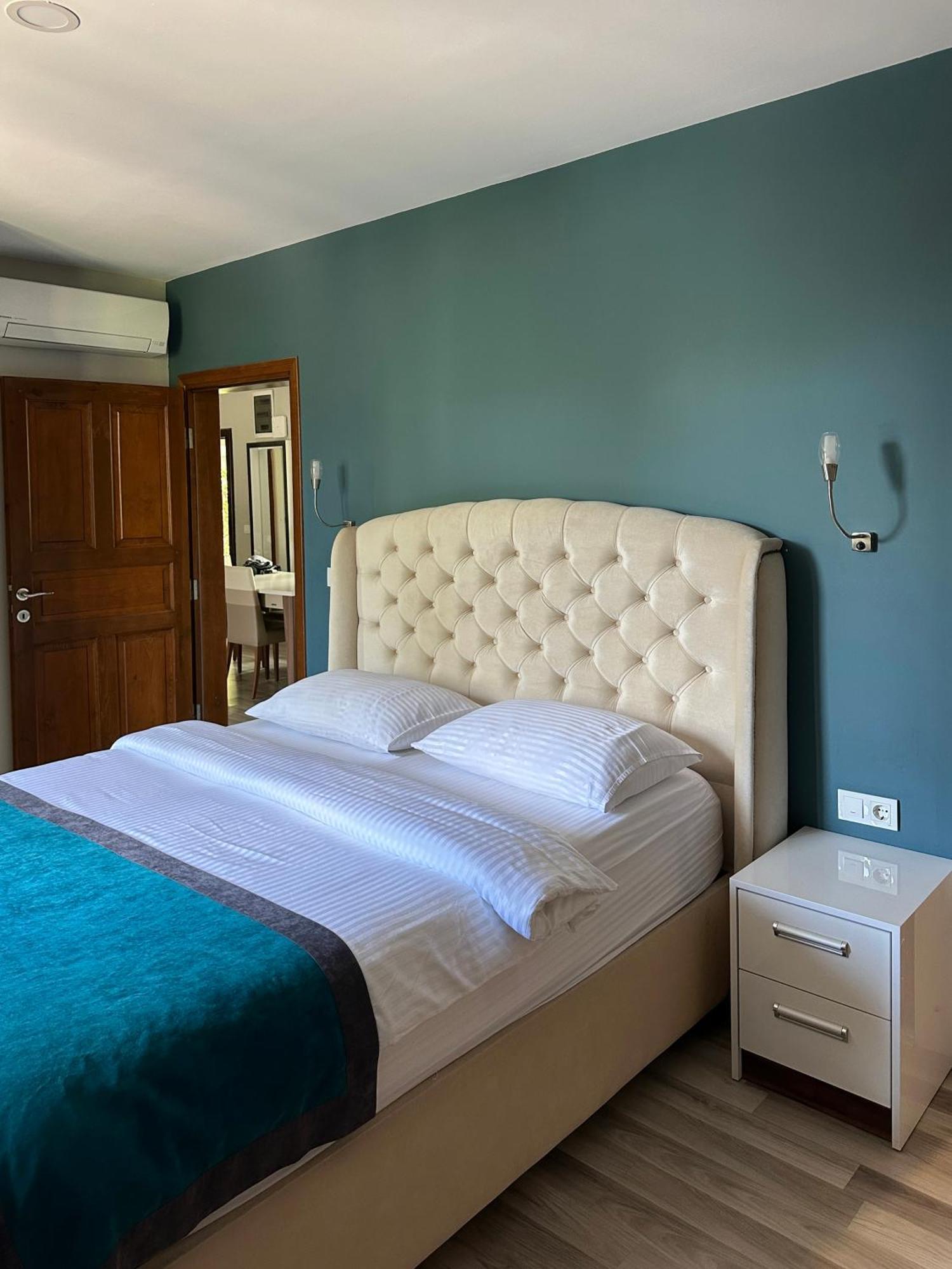 Azur Hotel Çıralı Exteriör bild